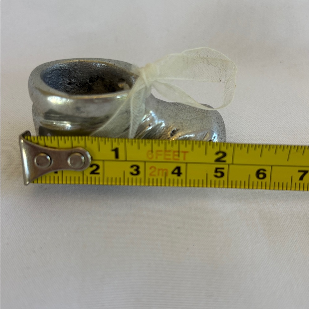 Vintage 2001 Silver Plated Very Cute Baby Shoe Trinket with Cream Ribbon - Picture 5 of 8